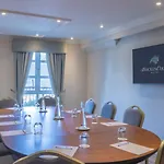 Hotel Bracken Court