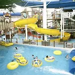 Bracken Court Hotel 4*