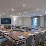 Hotel Bracken Court 4*