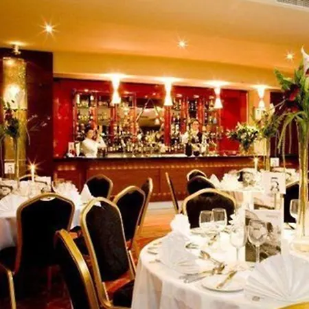 Bracken Court מלון בלבריגן