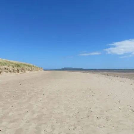 Bracken Court מלון 4*