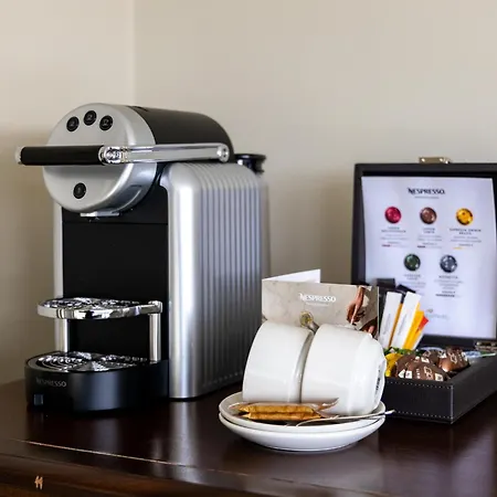 Bracken Court מלון בלבריגן