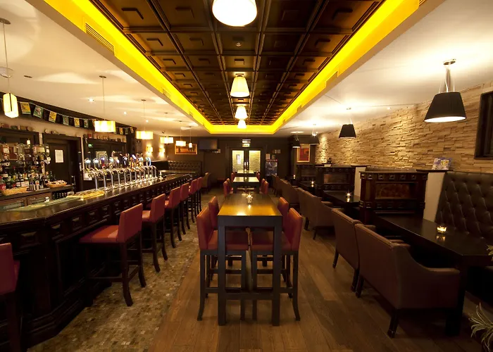 Hotel Bracken Court 4*